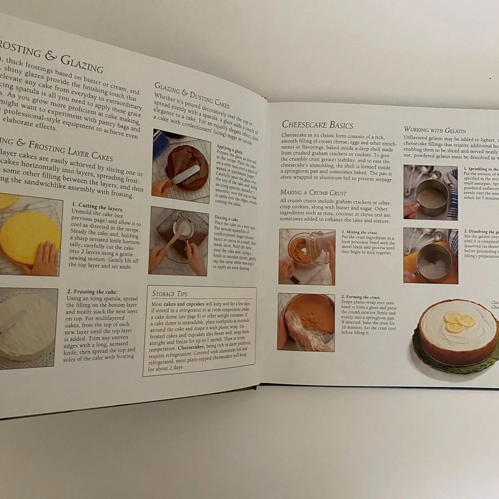 Cakes Cupcakes and Cheesecakes Cookbook from Williams Sonoma Kitchen Library
